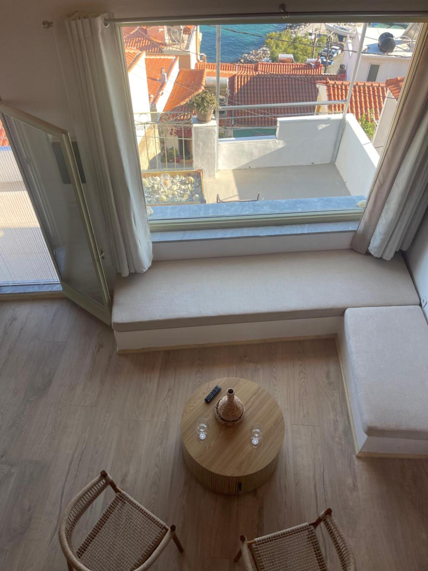 דירות פלומרי Michalelis Loft & Cave מראה חיצוני תמונה