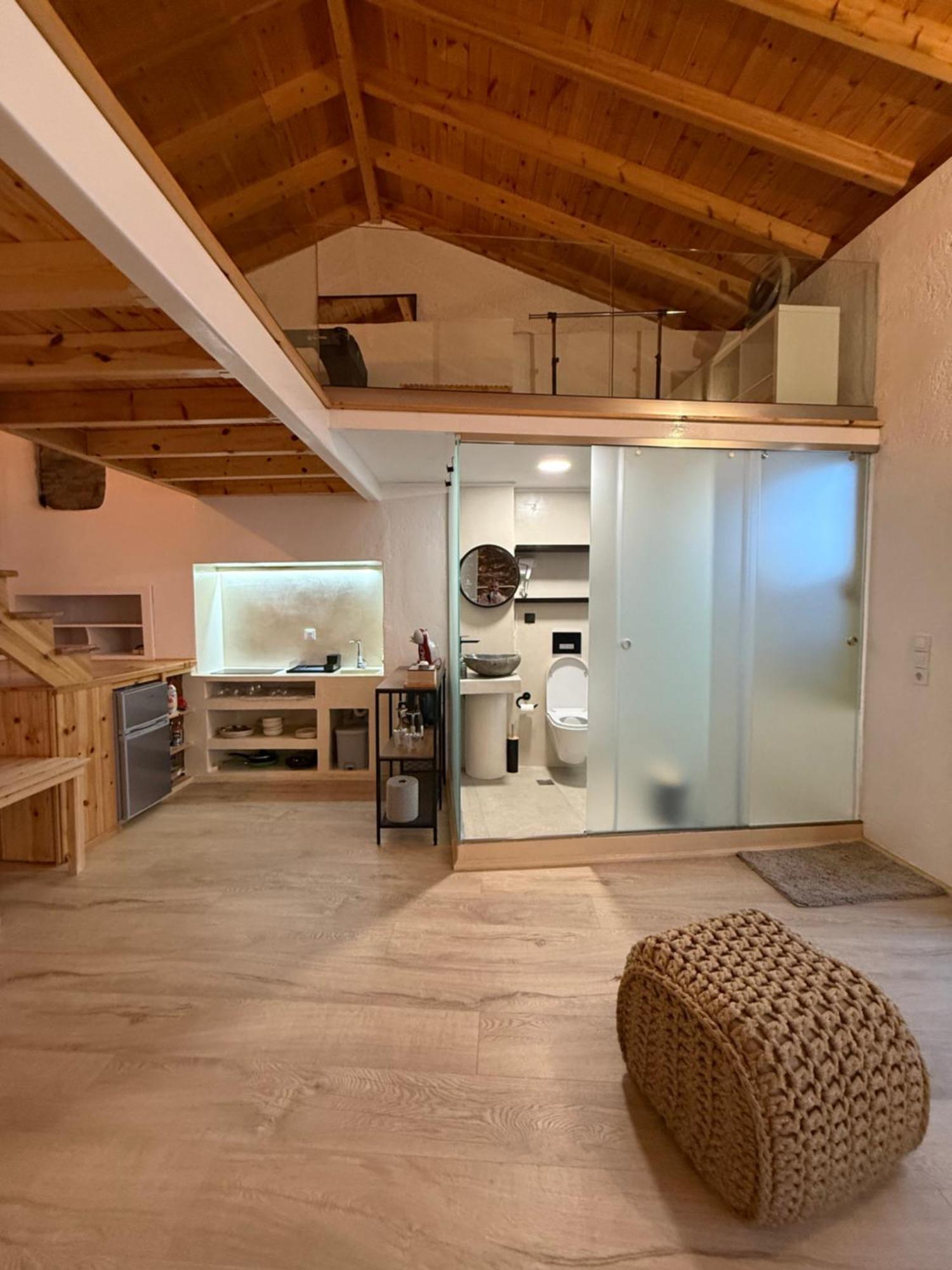 דירות פלומרי Michalelis Loft & Cave מראה חיצוני תמונה